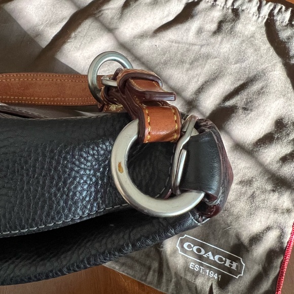 Coach Chelsea Pebbled Bag - Picture 4 of 14